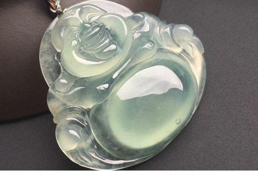 翡翠玉佛吊坠的价格 翡翠玉佛吊坠真的便宜吗   第2张