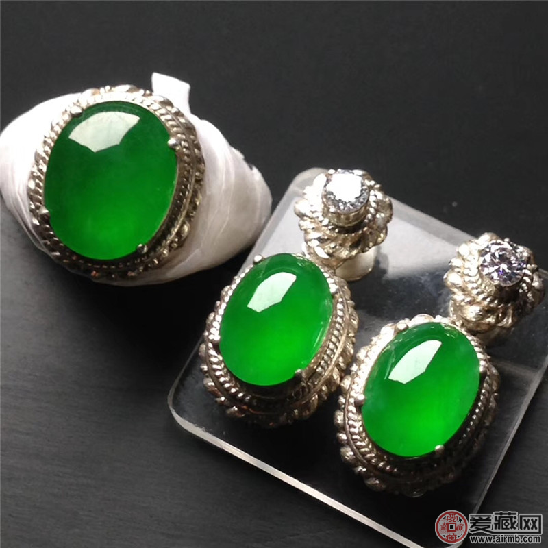 帝王绿翡翠送人好吗？怎么判断帝王绿翡翠的优劣？ 