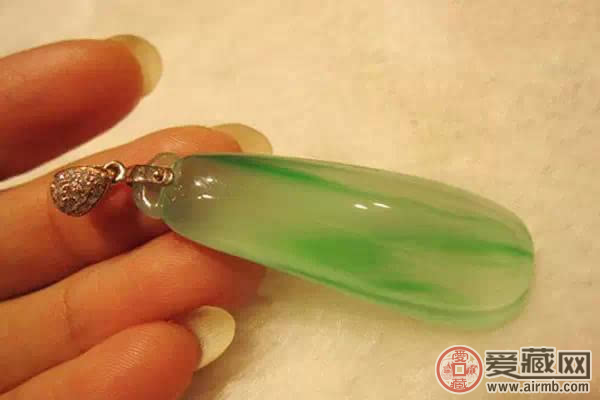 金丝种翡翠鉴定的方法 