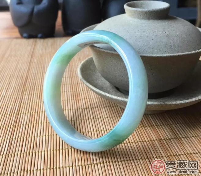 豆种翡翠价格亲民 