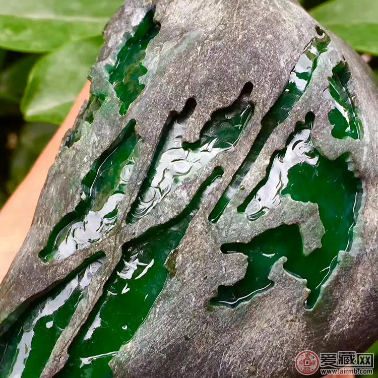 极品帝王绿翡翠价格多少？   第1张