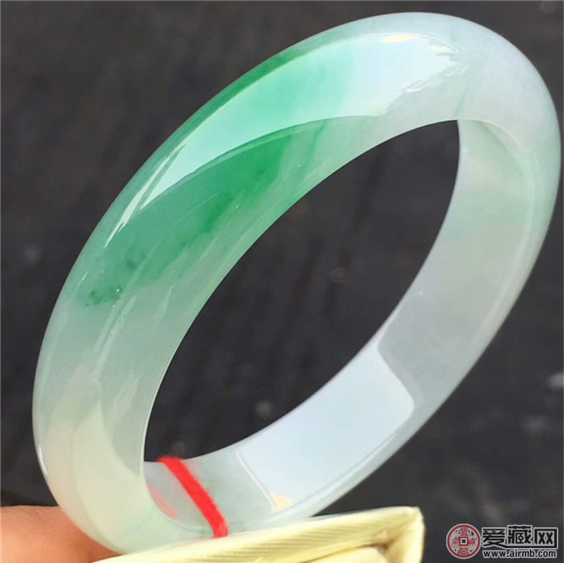 怎样购买缅甸翡翠？购买缅甸翡翠有什么注意事项？ 