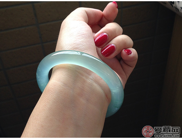 怎么辨别龙石种翡翠真假 