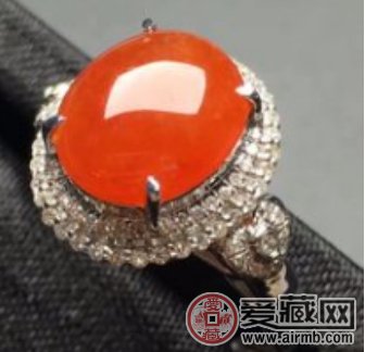 冰种翡翠戒指多少钱?冰种翡翠戒指价格多少? 