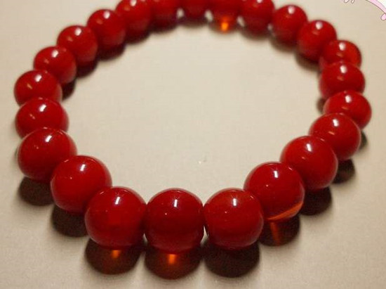 女性戴红珊瑚的作用_最新价格   第1张