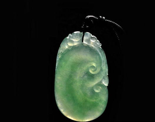 翡翠如意市场价格 翡翠如意多少钱一个   第2张