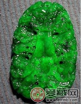 帝王绿为何能拍出天价 