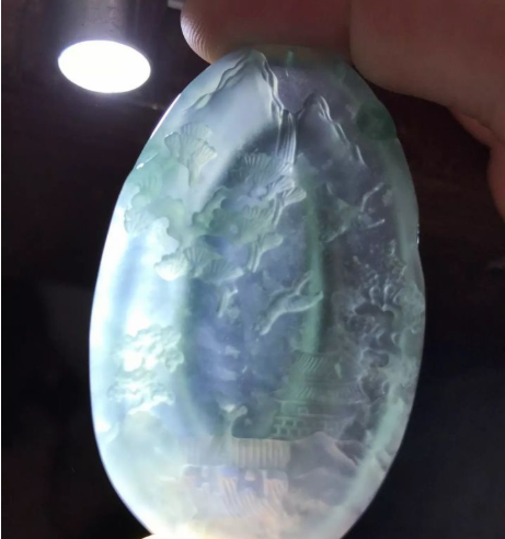 翡翠原石哪里可以鉴定 翡翠原石的专业鉴定程序   第1张