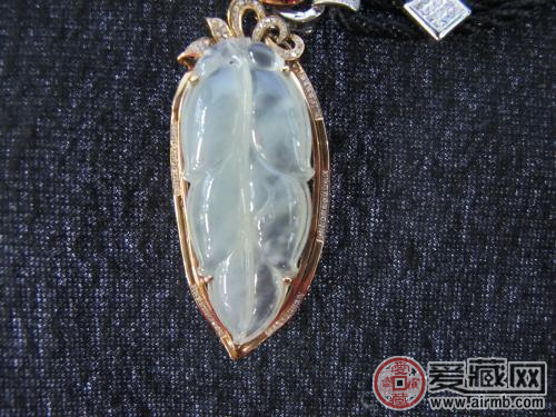 冰种翡翠好不好，带你走进翡翠冰种世界 