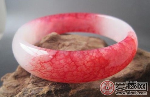 关于血玉鉴定的几种方法 