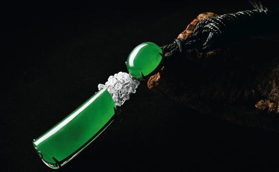 冰种翡翠与水种翡翠有什么区别 冰种与水种哪个好