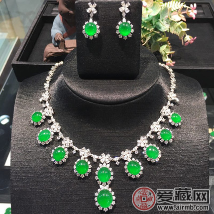 帝王绿翡翠真假应该怎么辨别？ 