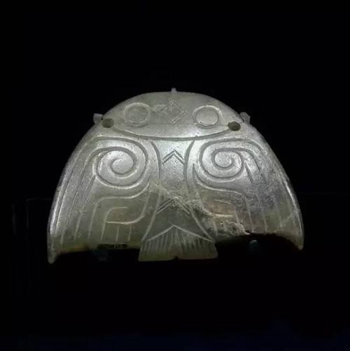 商代玉器臣字眼有什么特色 该如何鉴别真伪 