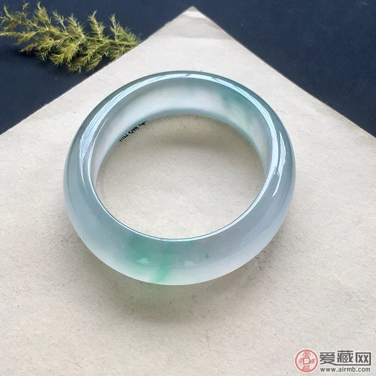 好的翡翠功效有哪些 