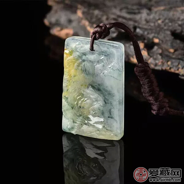 如何鉴定冰种翡翠？有哪些简单技巧 