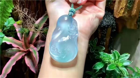 高颜值翡翠赏析   第3张