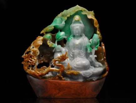 翡翠摆件市场多少钱 翡翠摆件一般多少钱   第2张