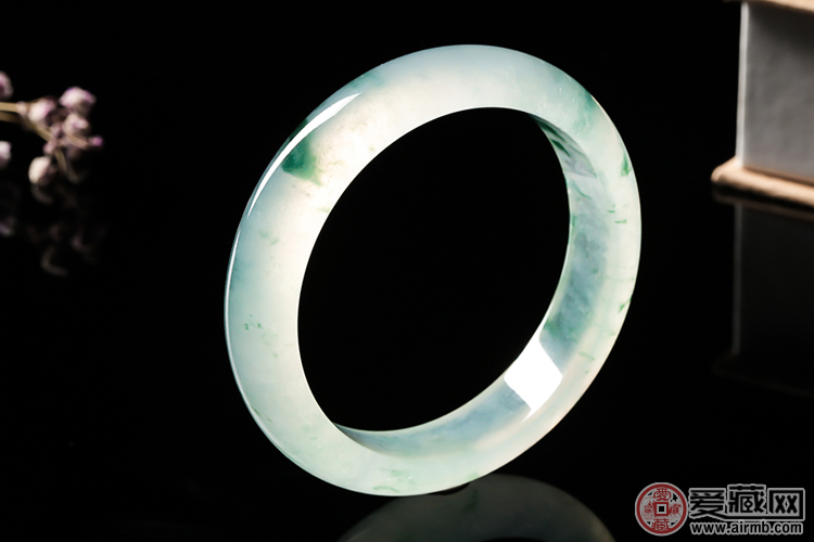 去旅游区购买翡翠都是假的吗?怎么分辨? 