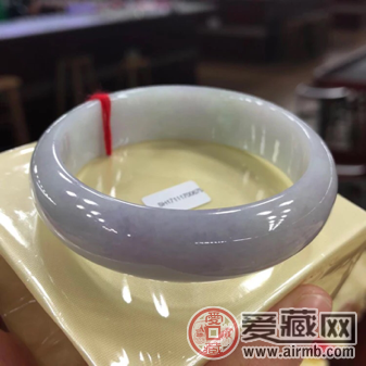 紫罗兰翡翠的市场价值究竟高不高呢？ 