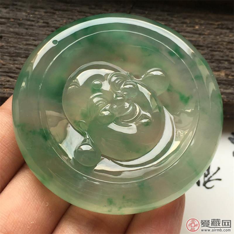 旅游买翡翠十有九坑，如何避免? 