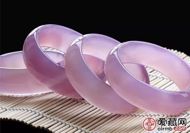 冰花芙蓉玉多少钱？如何分辨冰花芙蓉玉的好坏？   第2张