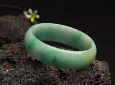 豆种翡翠市场价 豆种翡翠市场价大概多少 