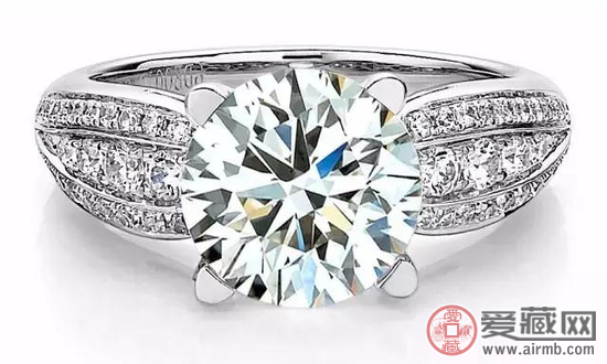 钻戒多久洗一次？洗手的时候应该摘下来吗？   第3张