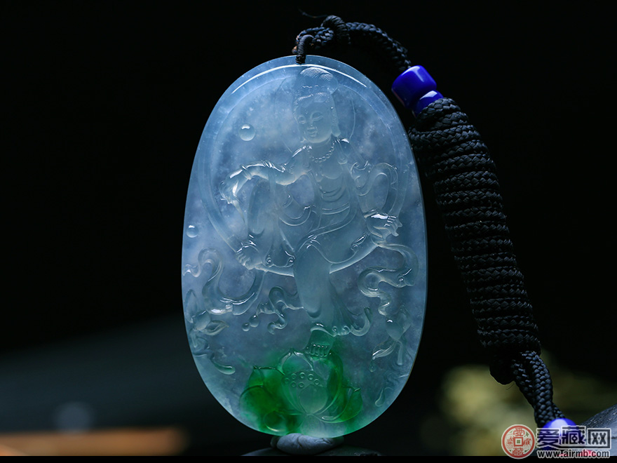 旅游买当地翡翠，肉眼如何鉴别翡翠的真假? 