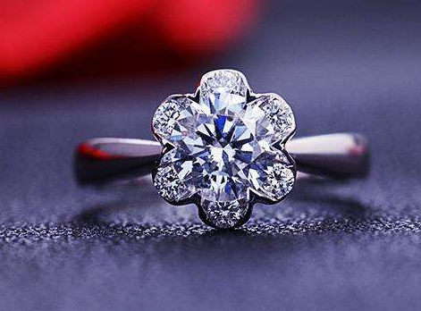 五克拉钻石多少钱 5克拉钻石价格分析   第1张