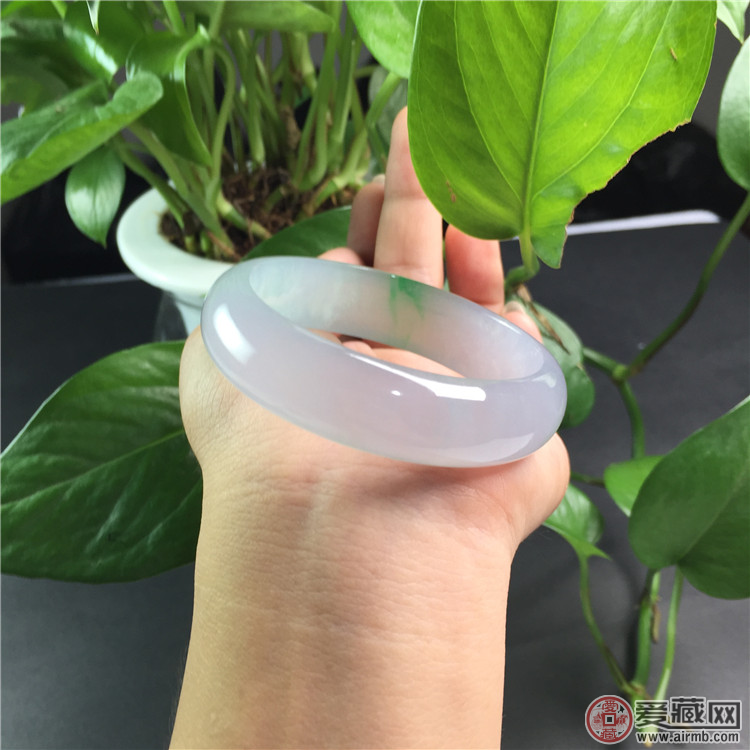 去旅游买翡翠需要注意哪些问题? 