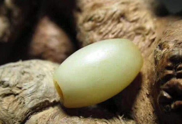 和田玉包浆 和田玉包浆是什么样子   第2张