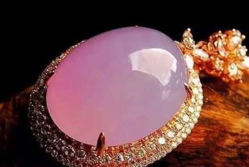 翡翠假货 常见的两大翡翠假货   第2张