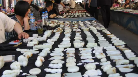 河南南阳玉器市场 河南南阳玉器市场地址及现状   第2张