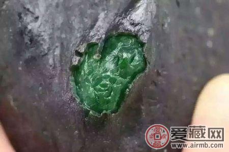 翡翠原石的作假方法有哪些？ 