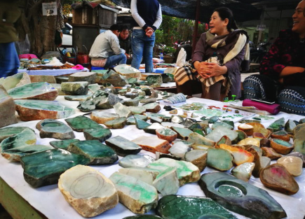 缅甸曼德勒翡翠市场 缅甸曼德勒翡翠市场的交易方式   第2张