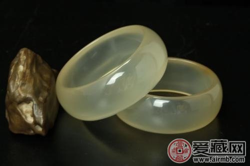 玉髓多少钱一克?玉髓市场价格大概多少?   第1张