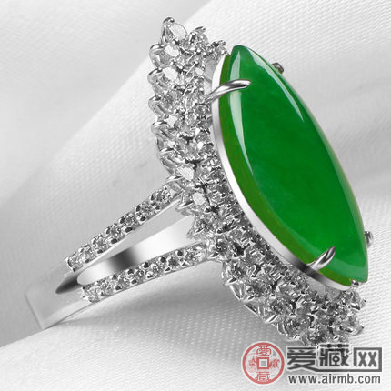 翡翠应该怎么养？ 