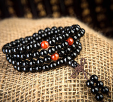 黑曜石好还是黑玛瑙好 黑曜石和黑玛瑙哪个贵   第1张