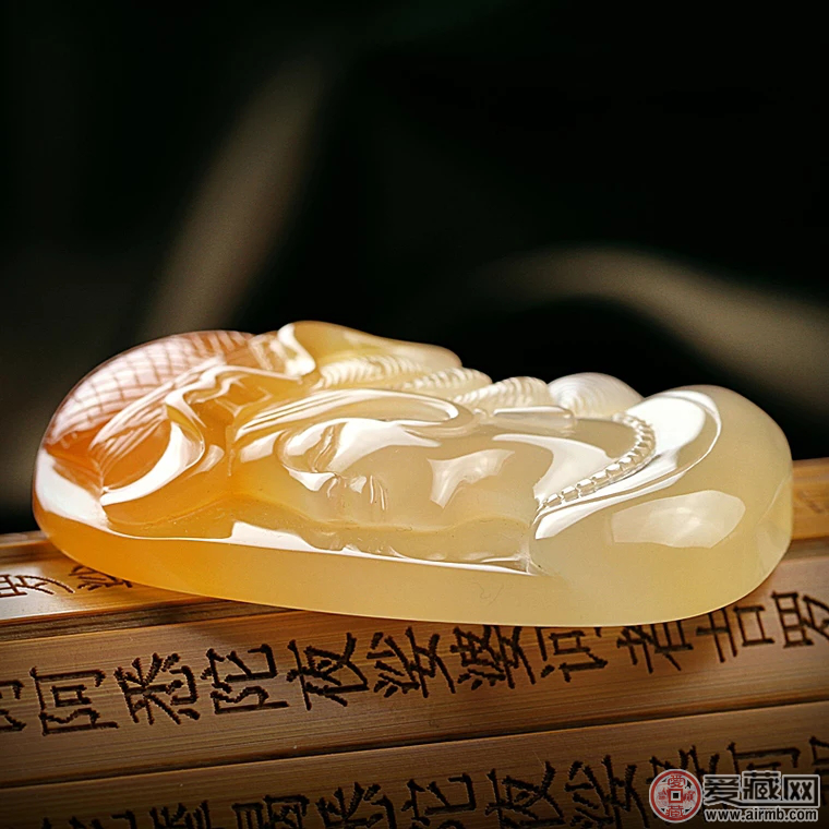 冰彩玉髓应该如何鉴别真假 