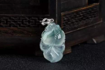 糯种翡翠市场价 糯种翡翠现在市场价格多少   第1张