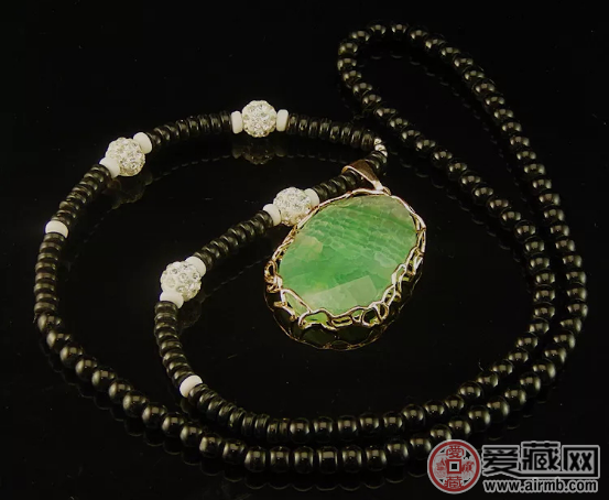 带你看看人造翡翠多少钱   第2张