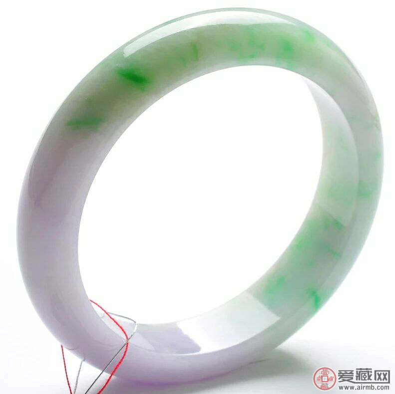 春带彩手镯基本是假的吗? 