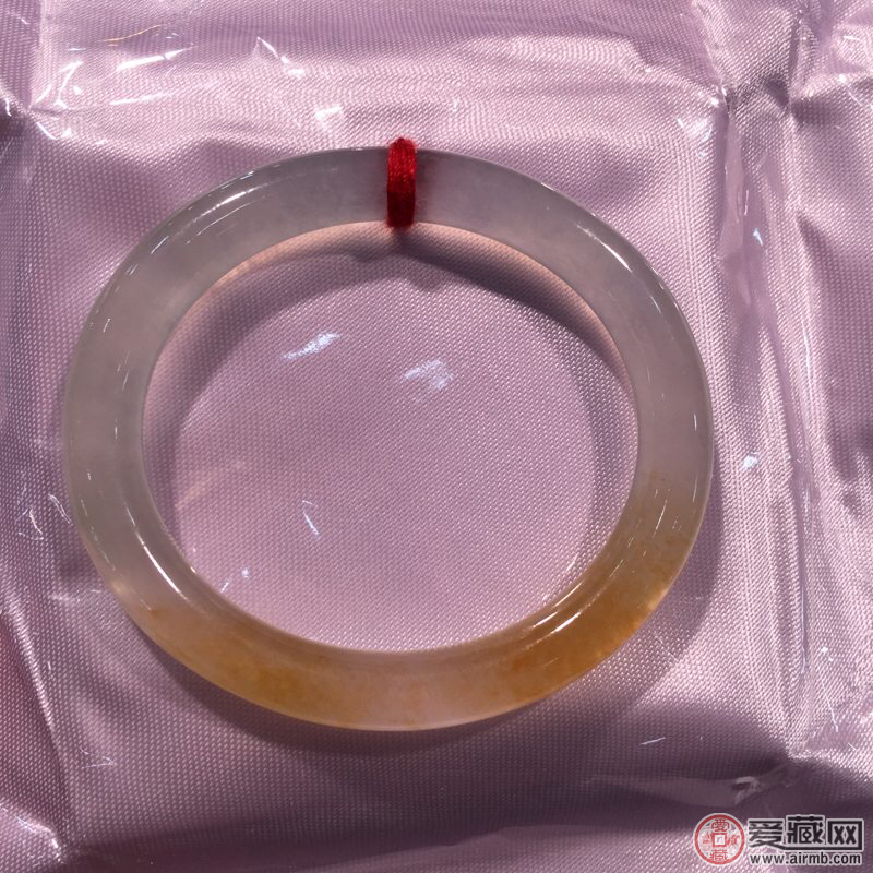 漂亮的黄翡，价格大多是多少钱 