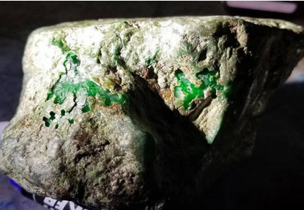 世界翡翠产地 最好的翡翠出自哪里   第1张