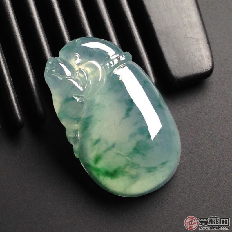 翡翠到底要色好还是种好呢？   第2张