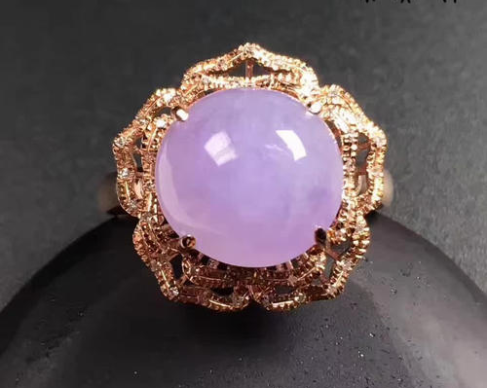 紫罗兰翡翠戒指款式 紫罗兰翡翠戒指价格和图片 第2张