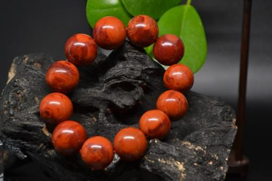 怎么鉴别玛瑙手串真假 玛瑙手串真伪鉴定   第2张