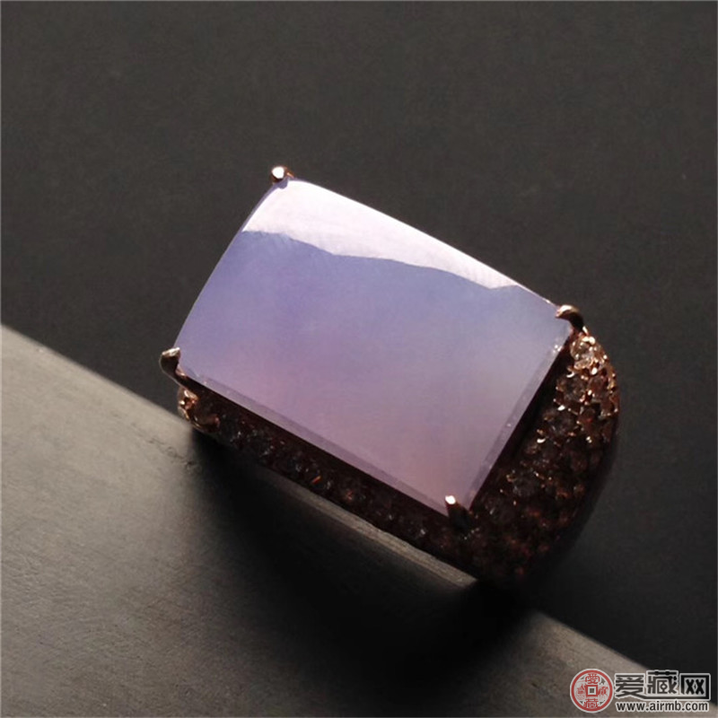 云南买来的翡翠如何辨别真假? 