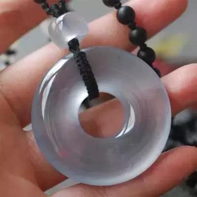 翡翠种水等级或者说是翡翠种类排名   第1张