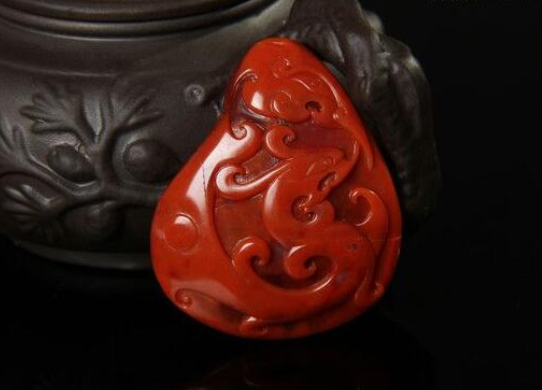 玛瑙好还是翡翠好 玛瑙和翡翠   第1张